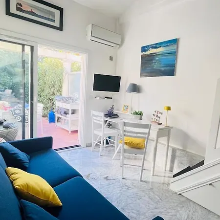 Appartement Un Coin De Paradis Au Pied De La Grande Bleue